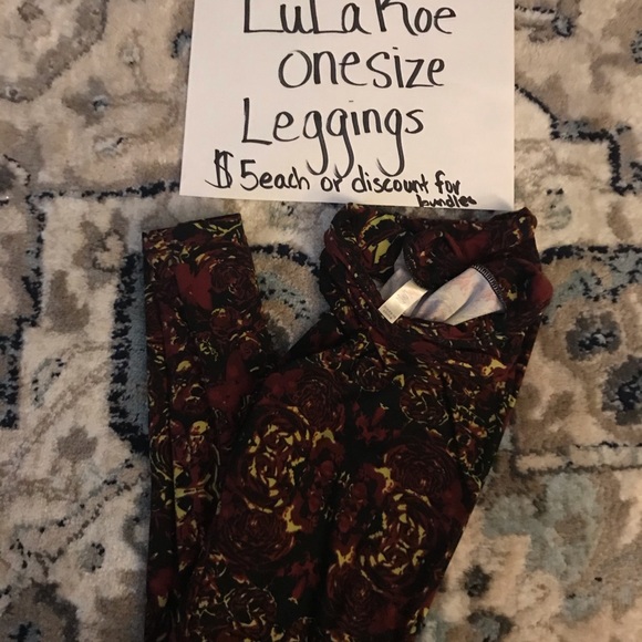 Women’s Lula Roe leggings one size - Picture 6 of 8